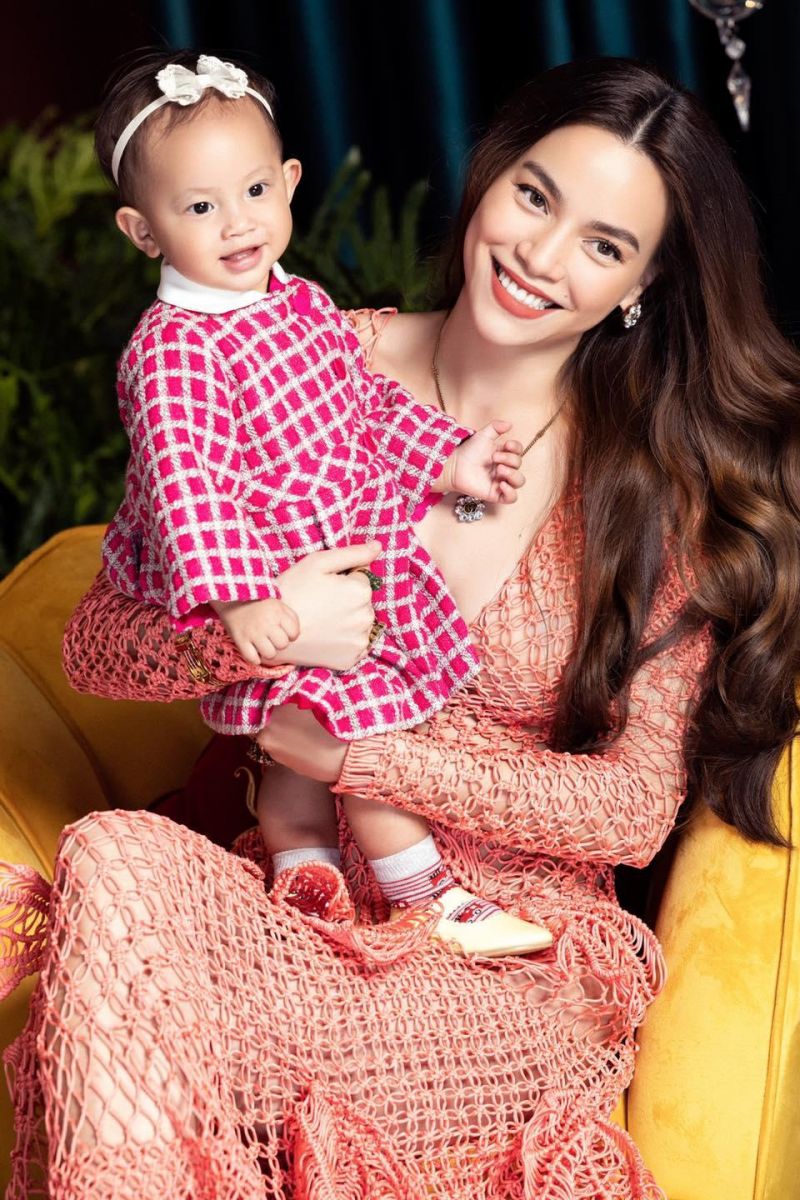 Hồ Ngọc Hà không kì vọng con mình phải là người quá đặc sắc  FBNV