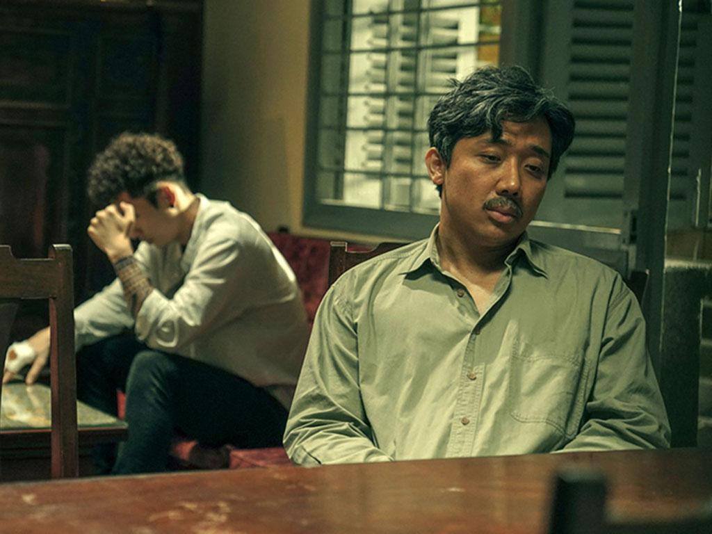 Bộ phim Bố già có doanh thu hơn 400 tỉ đồng đã dừng chân ở vòng sơ loại hạng mục Phim quốc tế xuất sắc của giải thưởng Oscar lần thứ 94  TL