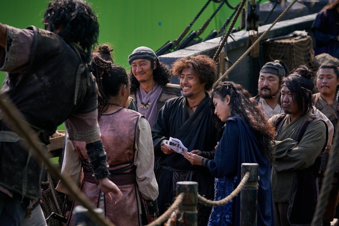 The Pirates 2 giữ vị trí quán quân phòng vé Hàn Quốc liên tiếp kể từ khi phát hành đến nay  POSTER PHIM