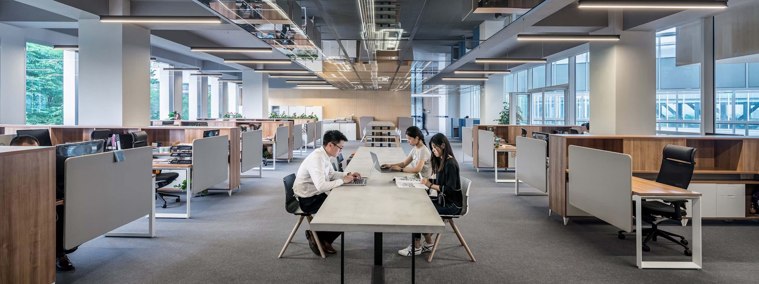 Bộ trưởng Y tế nêu 2 lý do bệnh viện vẫn thiếu thuốc, người dân phải mua ngoài