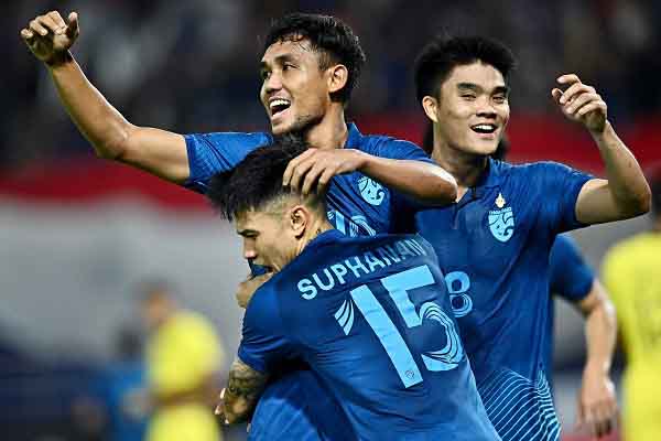 Thắng đậm Malaysia, Thái Lan gặp Việt Nam tại chung kết AFF Cup 2022