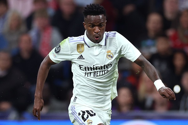 Vinicius Junior: Một tỉ euro và giải thưởng Socrates