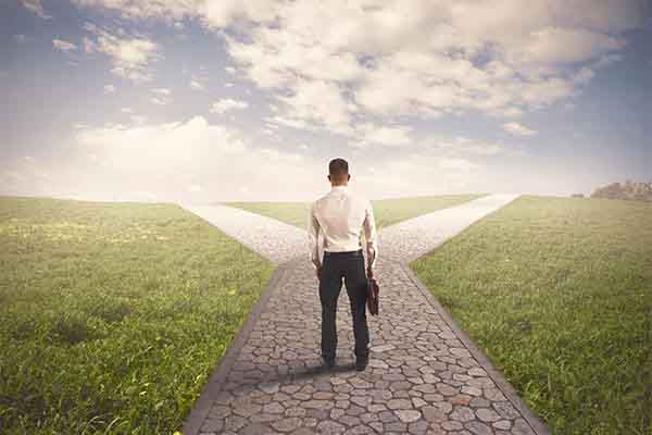 Trước những ngã rẽ cuộc đời