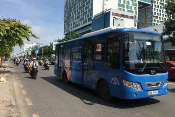 TP HCM: Nhiều sinh viên nữ liên tục bị sàm sỡ trên xe buýt