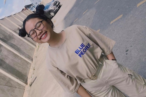 Phương Mỹ Chi chăm chút cho làn da ở tuổi 16