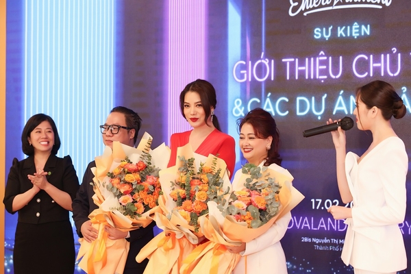 Trương Ngọc Ánh xứng danh ‘chị đại quyền lực showbiz Việt’ với vai trò mới