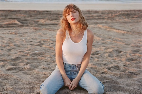 Bản tái thu âm “1989” của Taylor Swift đạt kỷ lục mới