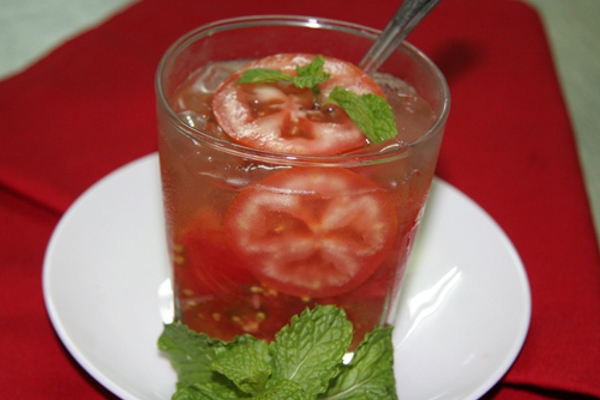 Học cách làm cà chua dầm đá đường chuẩn bị cho mùa nóng sắp tới