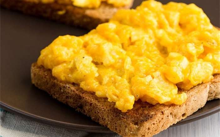 Cách làm bánh sandwich trứng phô mai ngon mê ly