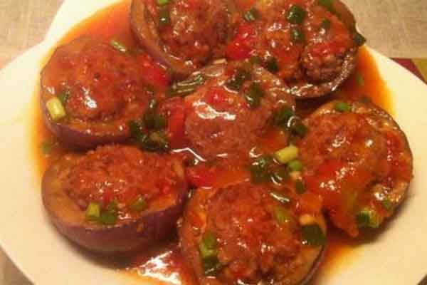 Cà tím nhồi thịt sốt cà chua – món ngon cho ngày hè