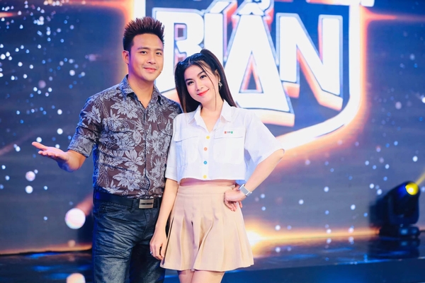 Kha Ly như nữ sinh khiến Thanh Duy không nhận ra