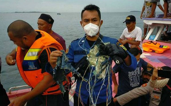 Máy bay gặp nạn ở Indonesia đời cũ, hãng bay làm ăn thua lỗ