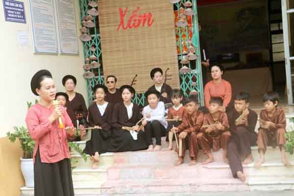 Nghệ sĩ Thu Phương: Ươm mầm hát xẩm cho lớp trẻ