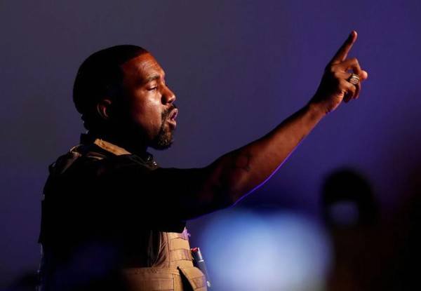 Rapper Kanye West được tòa chấp thuận đổi tên thành Ye