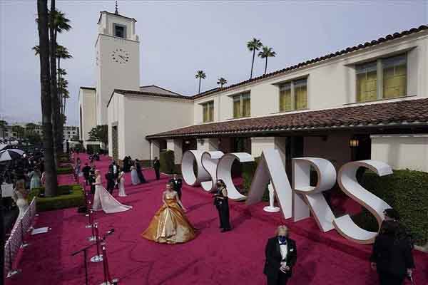 Vì sao lượng khán giả xem Oscar 2021 giảm kỷ lục?
