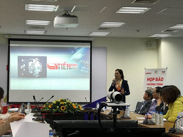 Tiền khéo tiền khôn