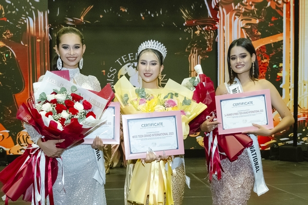 Nguyễn Trang Nguyệt Minh – Nữ sinh 15 tuổi đăng quang ‘Miss Teen Grand International 2023’