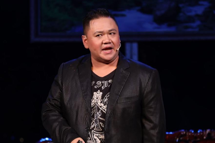 Dân mạng bức xúc Minh Béo nhận giải thưởng Liên hoan kịch nói toàn quốc