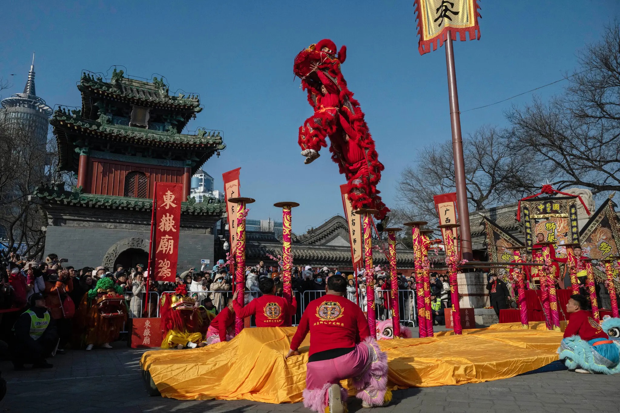 Điểm lại những hình ảnh đẹp tết Ất Tỵ 2025