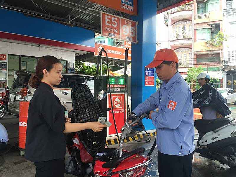 Xóa sổ xăng A95 là vội vàng, mang tính áp đặt