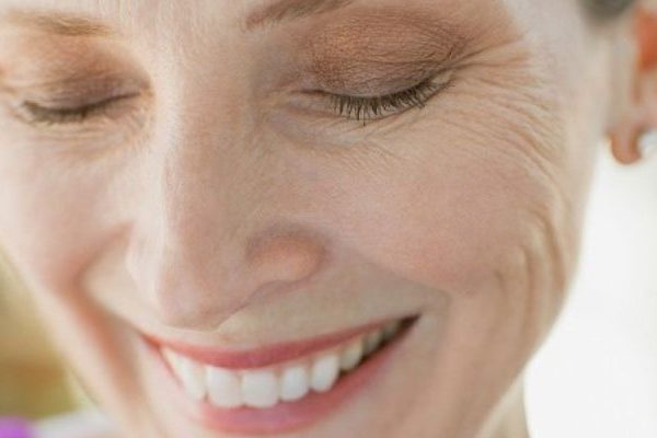 Thói quen xấu khiến da sớm lão hóa