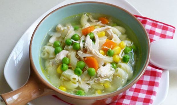 Bữa sáng giàu dinh dưỡng với món nui thịt gà rau củ