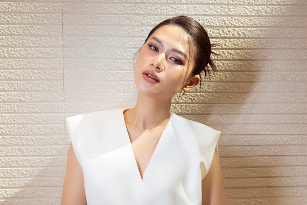 Ngọc Thanh Tâm ‘xịt keo’ trước thắc mắc của của netizen: ‘Chị này là ca sĩ, diễn viên hay có đóng góp gì cho showbiz?’ 