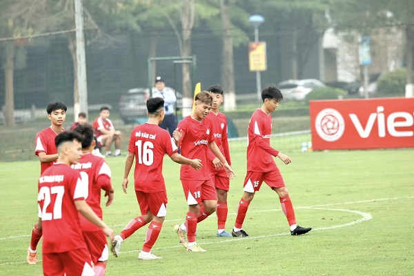 Kết quả lượt 1 bảng A vòng loại U.19 Quốc gia: Đương kim vô địch bị cầm chân