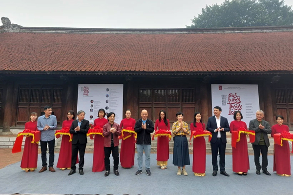 Triển lãm ‘Dấu xưa văn hiến’ gợi nhắc hình bóng Kinh thành Thăng Long