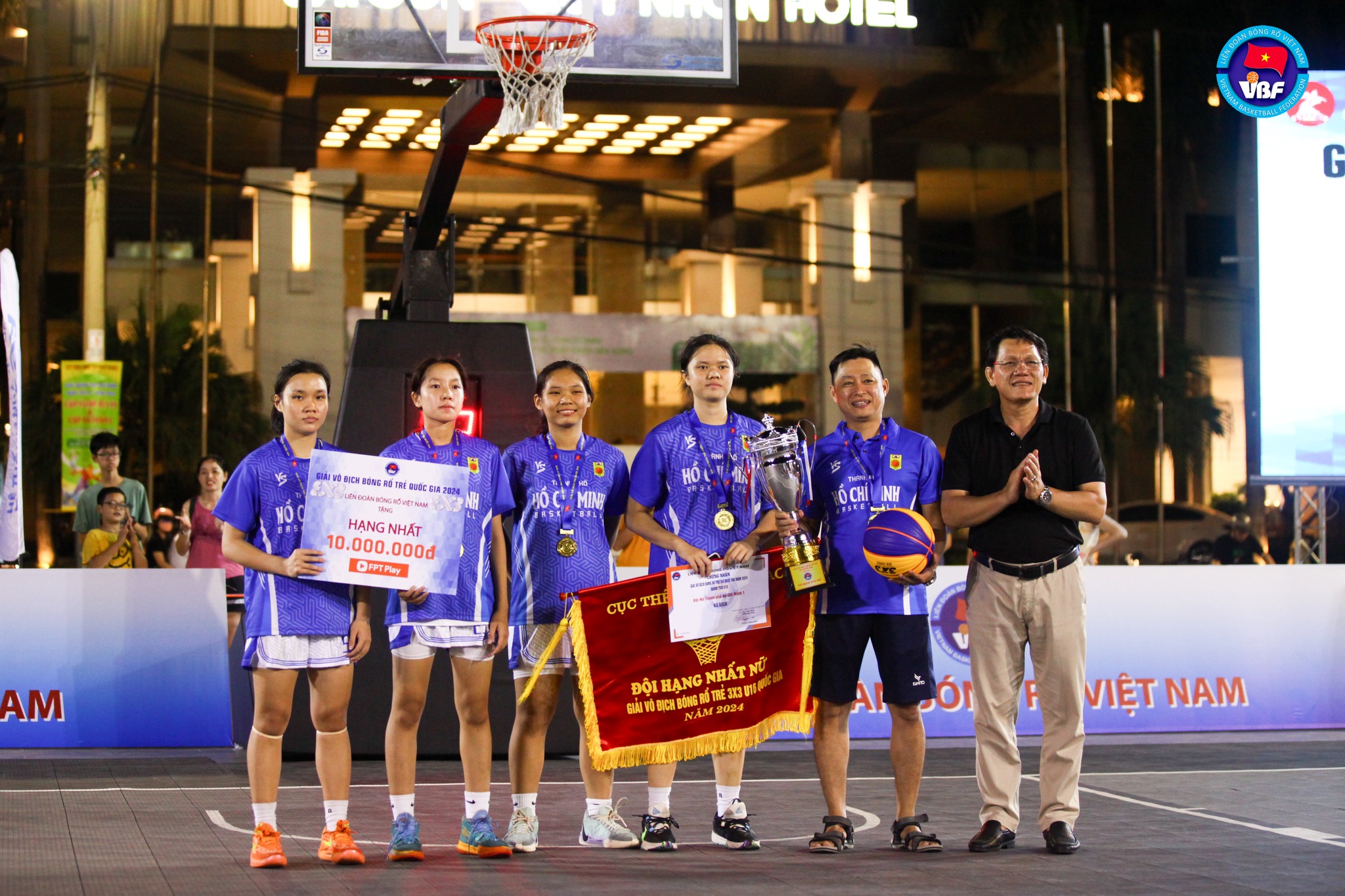 Tuyển nữ TP. Hồ Chí Minh gặt vàng tại giải bóng rổ 3×3 toàn quốc