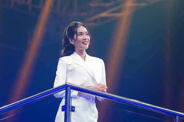 Đấu trường siêu việt: Á hậu Phương Anh ‘vuột mất’ giải thưởng 300 triệu đồng