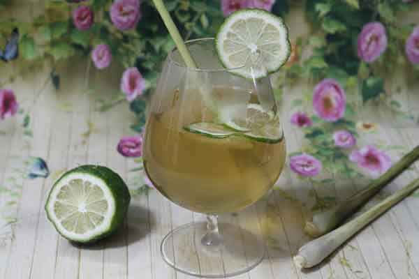 Trà chanh xả, tăng sức đề kháng cho cả nhà