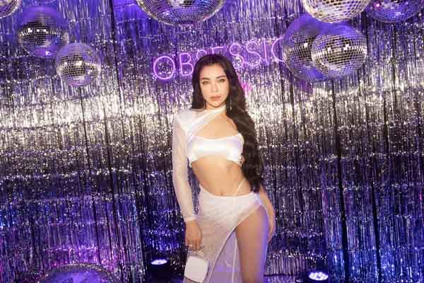 Giữa dàn mỹ nhân của thảm đỏ ‘Obsession’, Trà Ngọc Hằng vẫn ‘nổi bần bật’