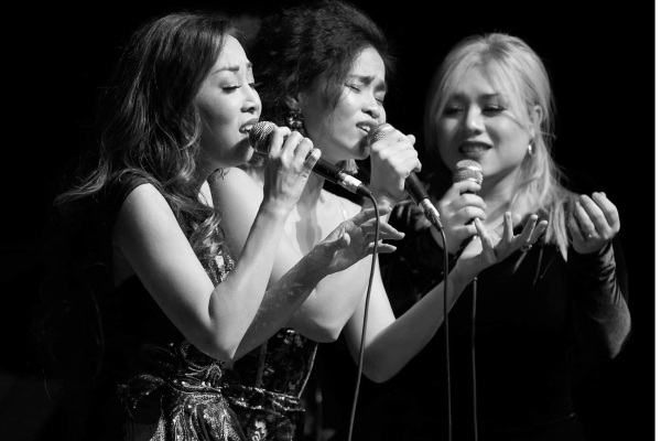 Ca sĩ Đồng Lan hóa thân thành ‘Nàng thơ’