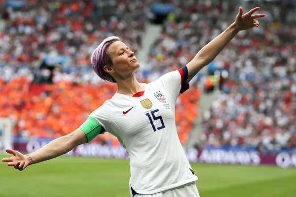 Ngôi sao đội tuyển Mỹ Megan Rapinoe tuyên bố giải nghệ ở tuổi 38