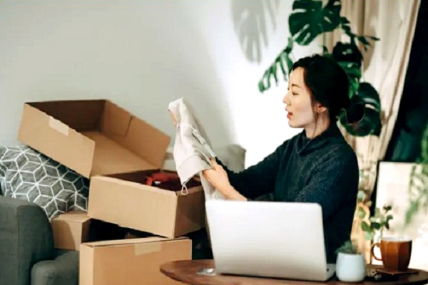 ‘Gia tộc ánh trăng’ gia nhập nhiều người trẻ… hết tiền ở Trung Quốc