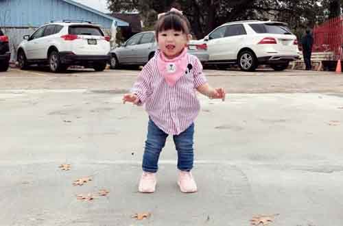 Có con gái là để diện áo quần xinh xắn thế này đây