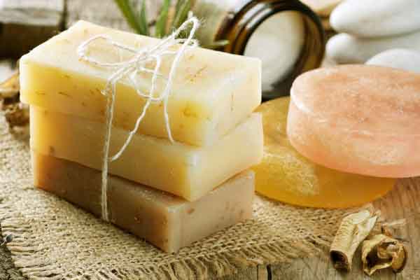 Xà phòng “handmade” dễ làm và tiện dụng