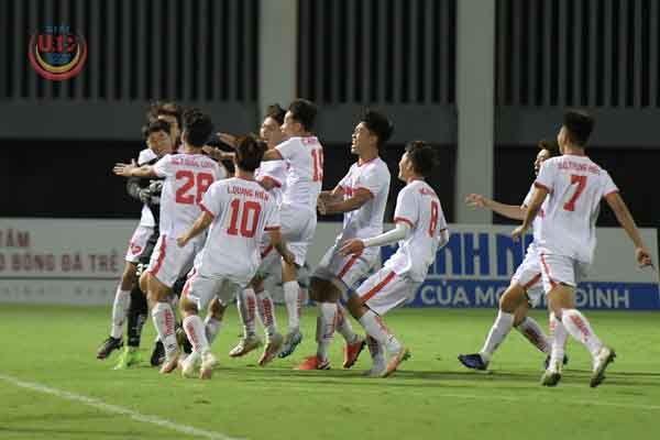 VCK U.19 Quốc gia: ‘Ngựa ô’ dừng vó, Nutifood tiến bước vào bán kết