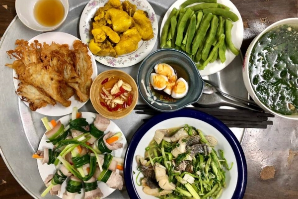 Mâm cơm ngon lành bổ dưỡng cho ngày hè