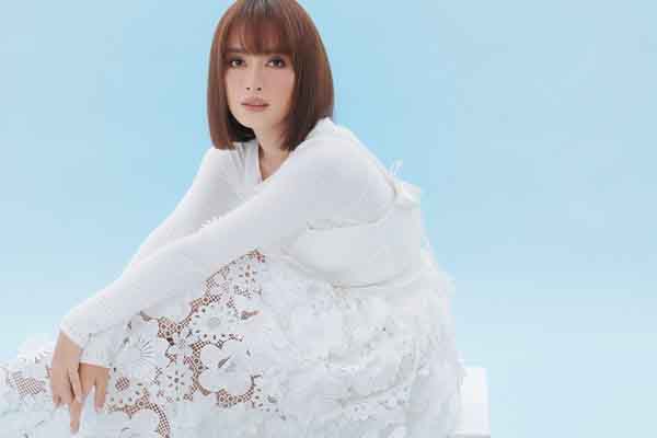 Ái Phương liên tục ‘leo’ Top Trending sau loạt ca khúc ấn tượng