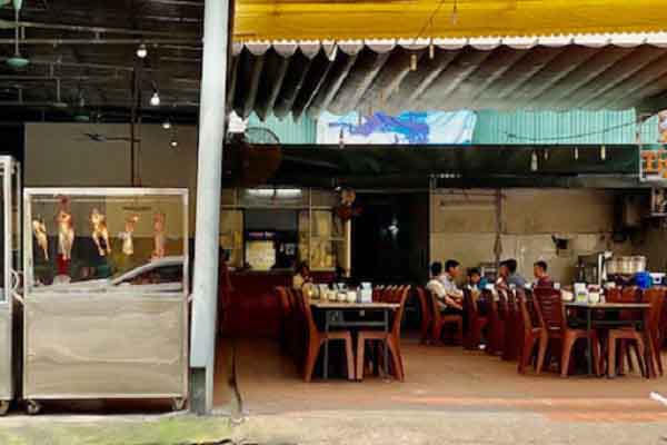 Hà Nội tính đóng quán bia để chống COVID-19, khuyến khích khoanh vùng cách ly 3 lớp