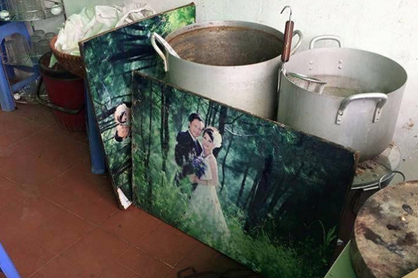 Váy cưới của mẹ đâu rồi?