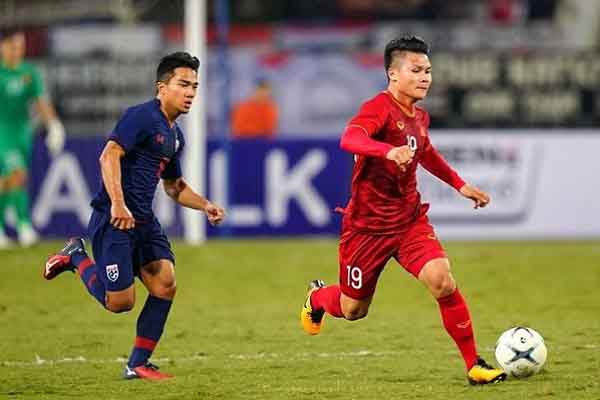 Báo Thái Lan nêu 4 vấn đề nóng trong trận gặp Việt Nam ở bán kết