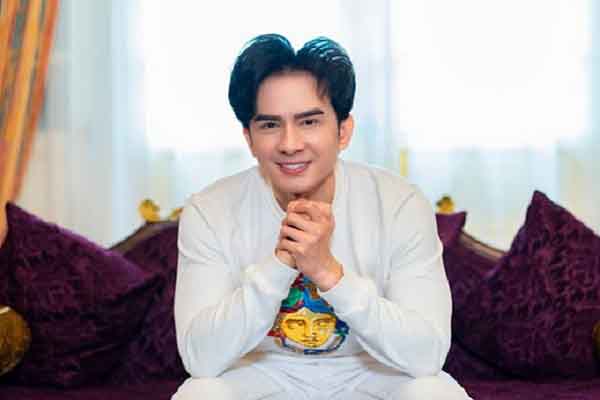 Đan Trường: ‘Được đứng trên sân khấu đã là một niềm hạnh phúc’