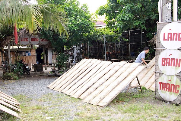 Nét đẹp của làng nghề bánh tráng Phú Hòa Đông