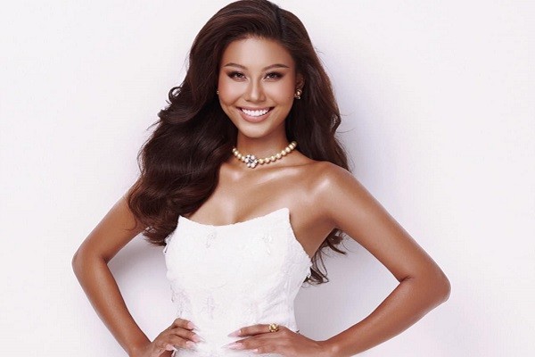 Thạch Thu Thảo: Thi hoa hậu xong tôi nghèo hơn