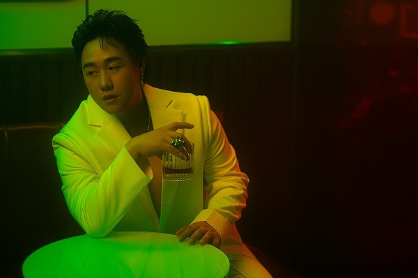 Vừa kết thúc concert hoành tráng, Trung Quân tiếp tục tặng thêm fans ‘quà đặc biệt’