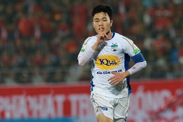 Xuân Trường tuổi 25 và những cột mốc thăng trầm trong sự nghiệp