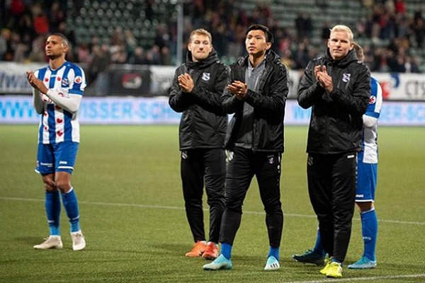 Đội bóng Văn Hậu đối diện khủng hoảng kinh tế trầm trọng